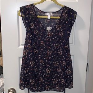 🌟 XS Floral Maternity Top